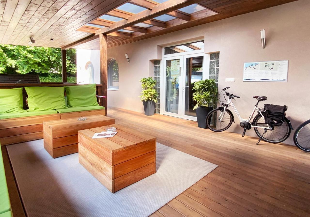 Topart Apartman I Balatonfenyves Ngoại thất bức ảnh