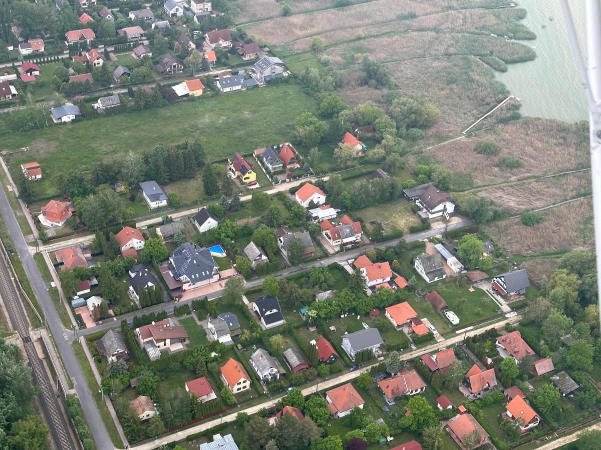 Topart Apartman I Balatonfenyves Ngoại thất bức ảnh