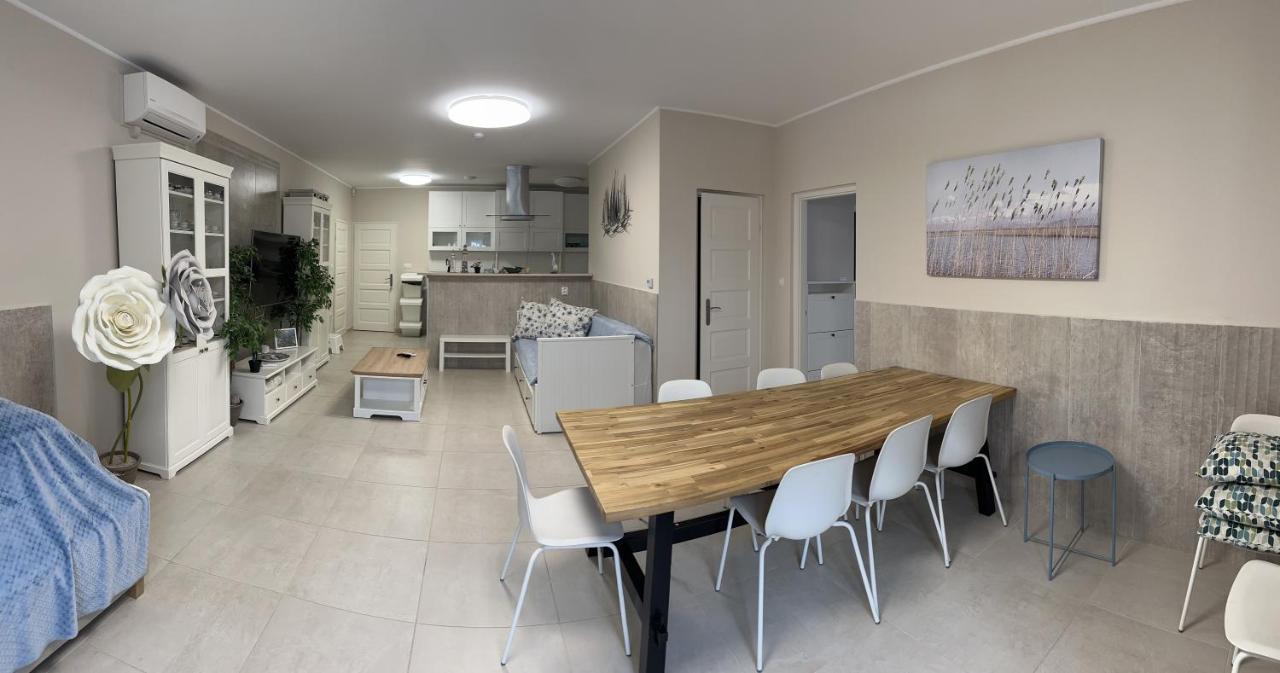 Topart Apartman I Balatonfenyves Ngoại thất bức ảnh
